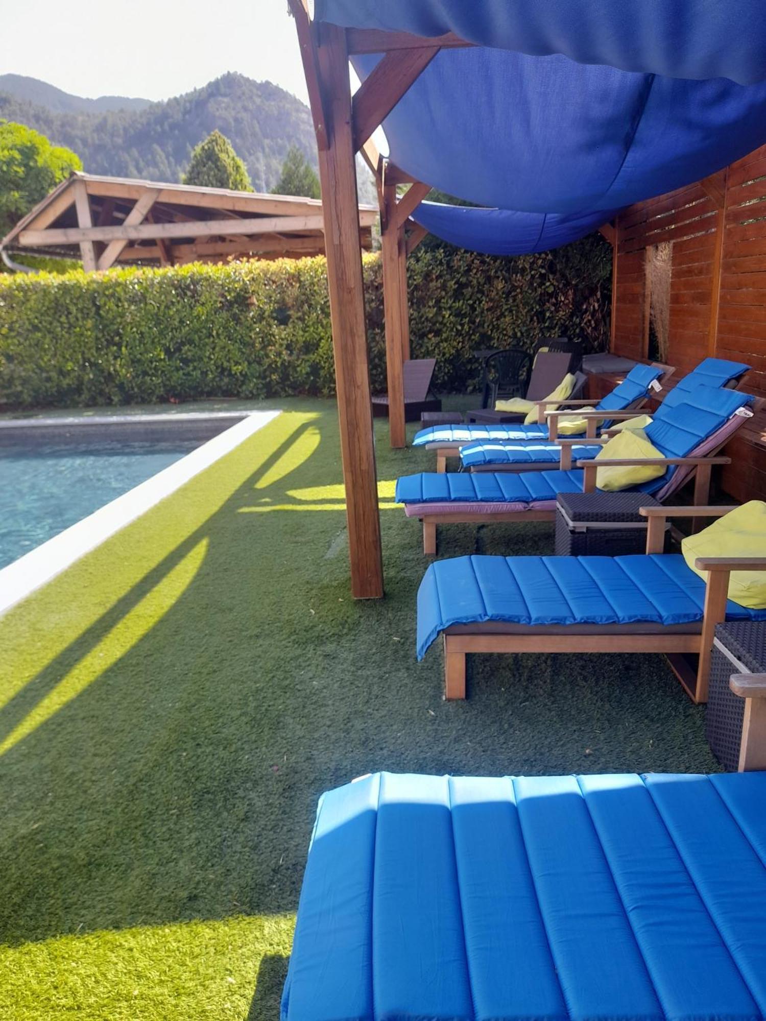 Hotel Les Alizes Puget-Théniers Exterior foto