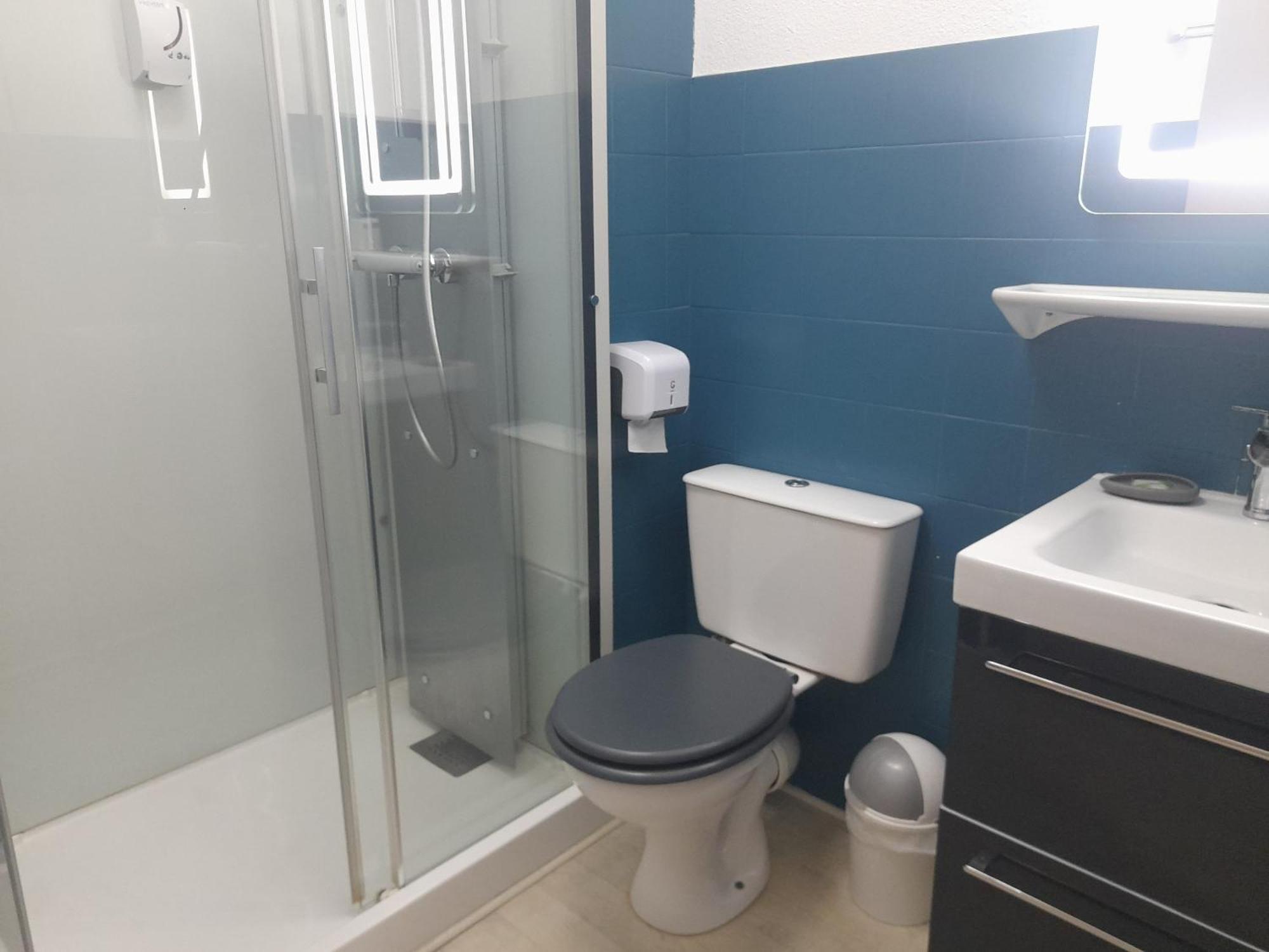 Hotel Les Alizes Puget-Théniers Zimmer foto